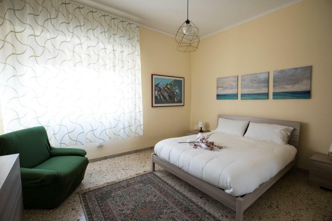 Civico 32 Appartement Trapani Buitenkant foto